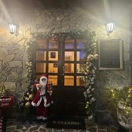Hotel Boutique Vila Lakastel ซินายา ภายนอก รูปภาพ