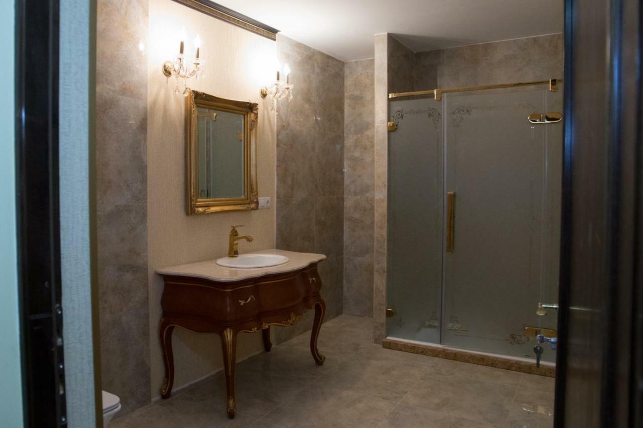Hotel Boutique Vila Lakastel ซินายา ภายนอก รูปภาพ